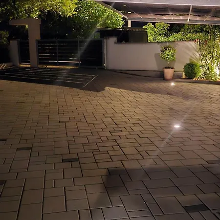 Happy House Willa Zadar